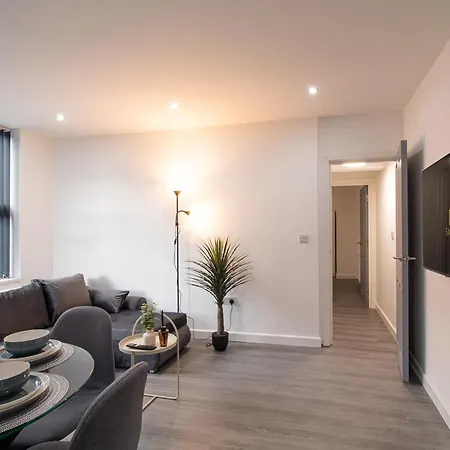 Contemporary Flat Near Headingley Stadium * Leeds (West Yorkshire)